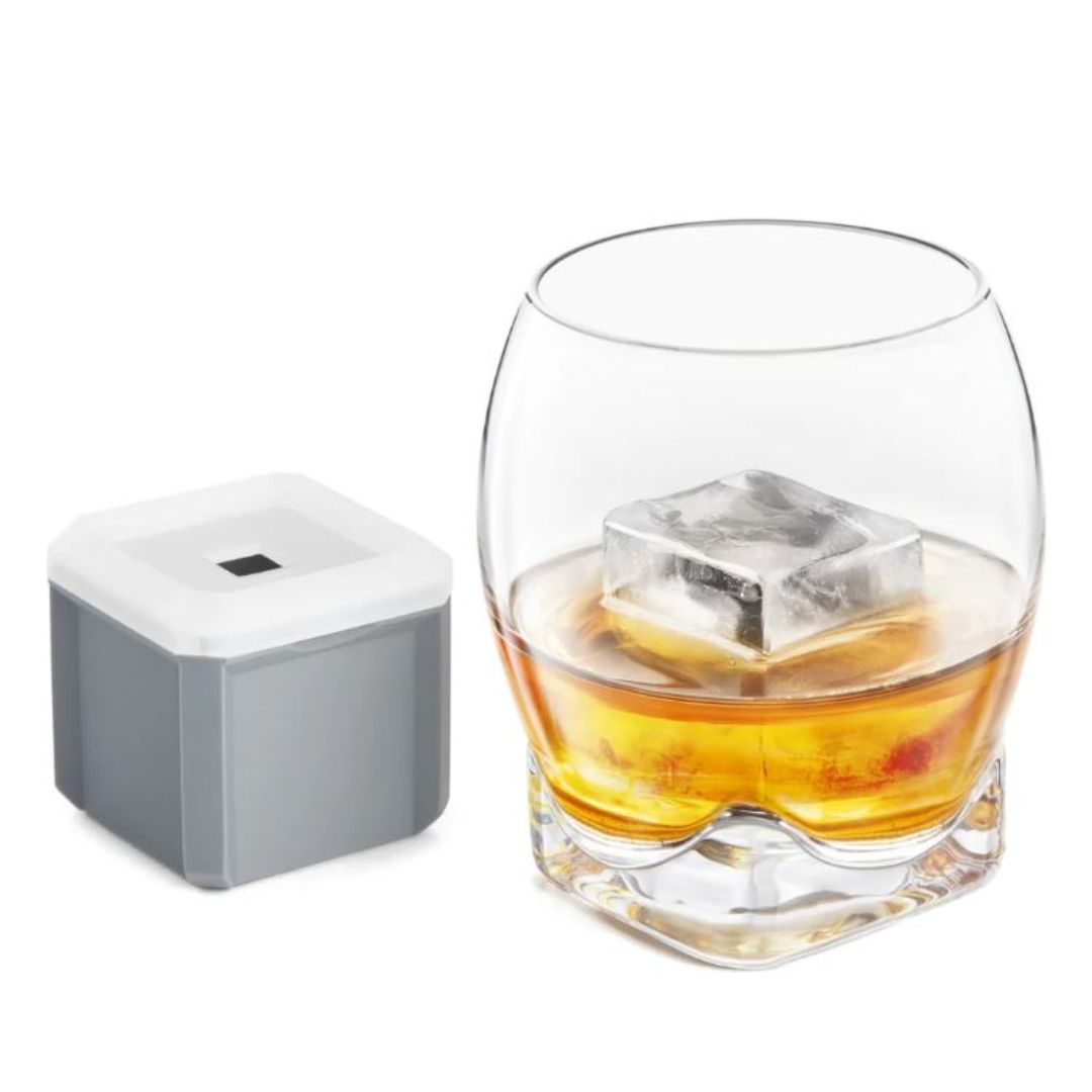 Final Touch | Colossal Whiskey Glass with Ice Cube Mould