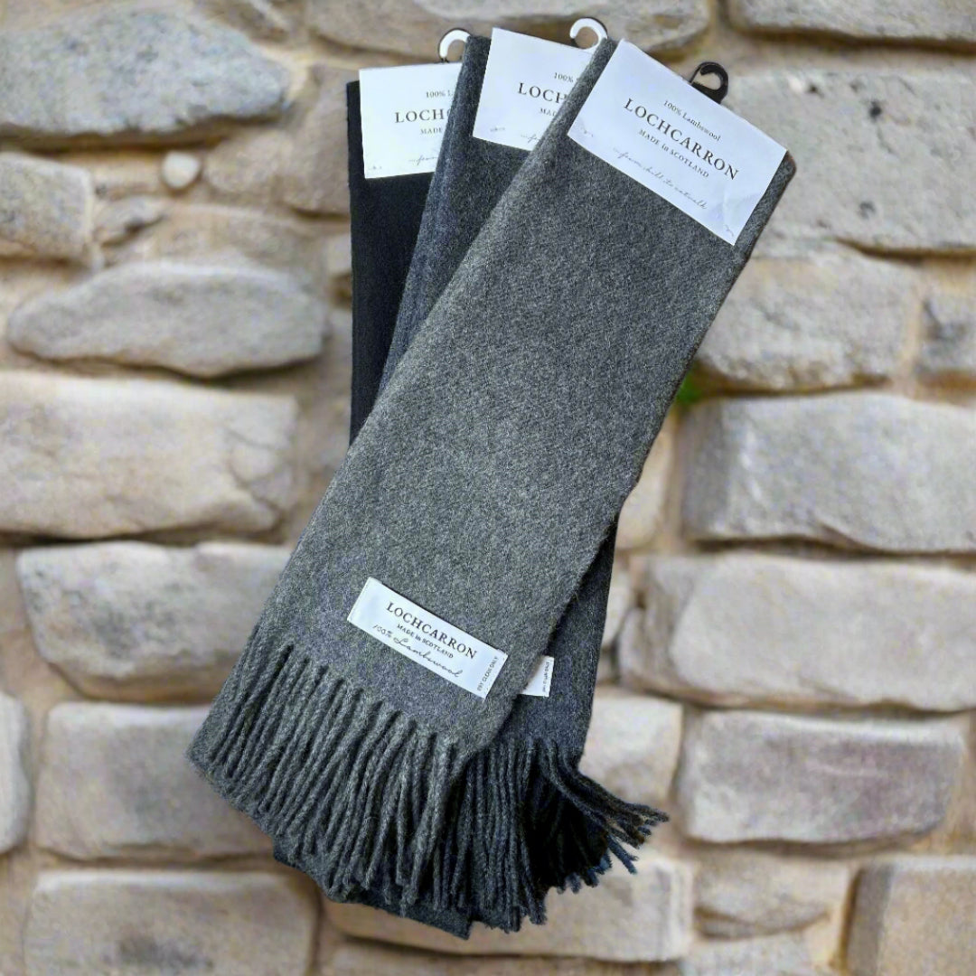 Lochcarron | Solid Colour Lambswool Scarf