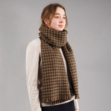 Lochcarron | Fearne Scarf Corrie Taupe