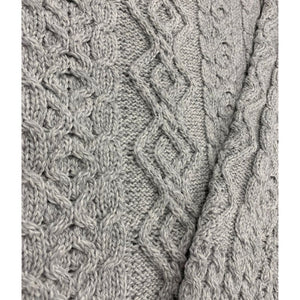 Aran Woollen Mills | Crewneck Sweater with Raglan Sleeve Feather Grey