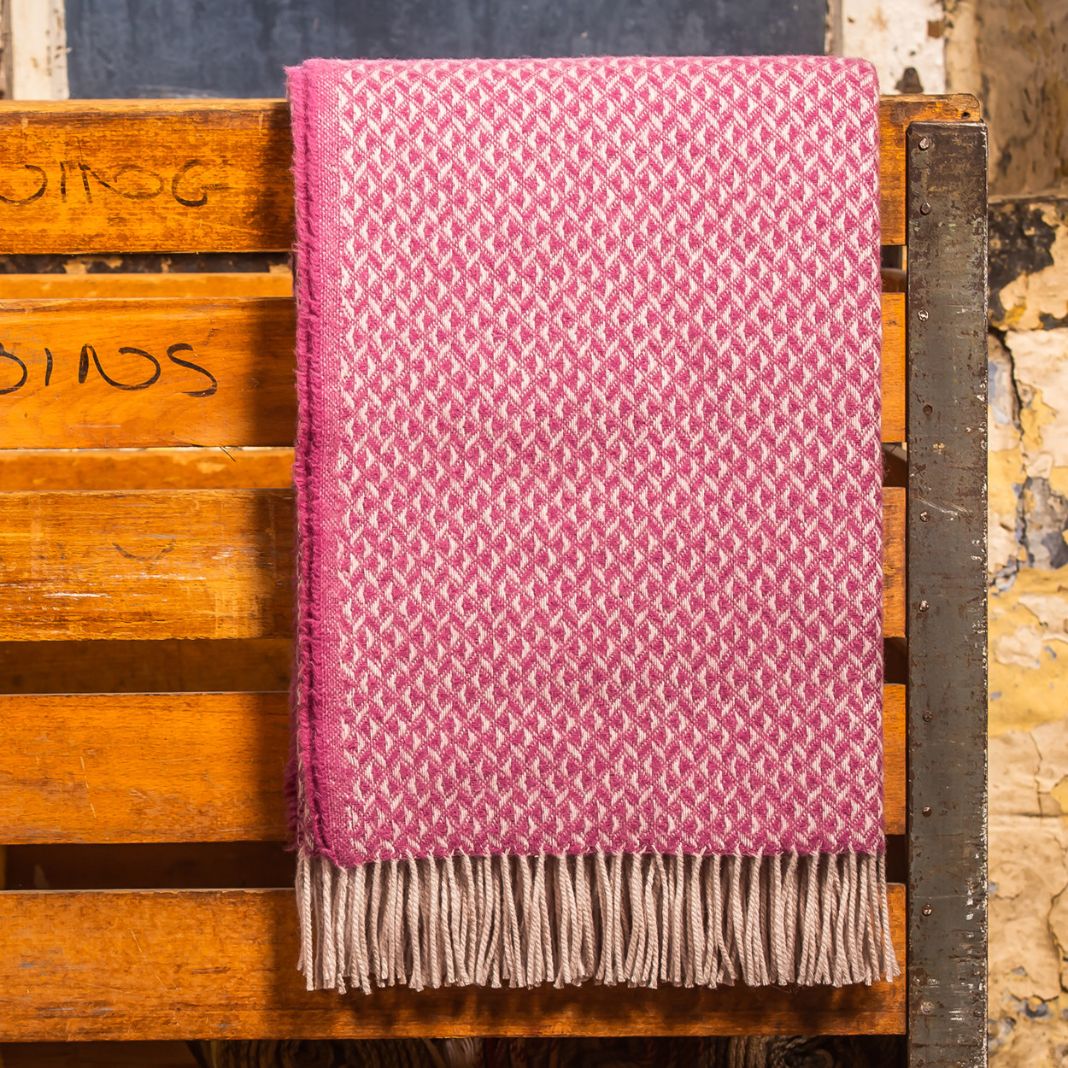 Tweedmill | Diamond Throw Mulberry