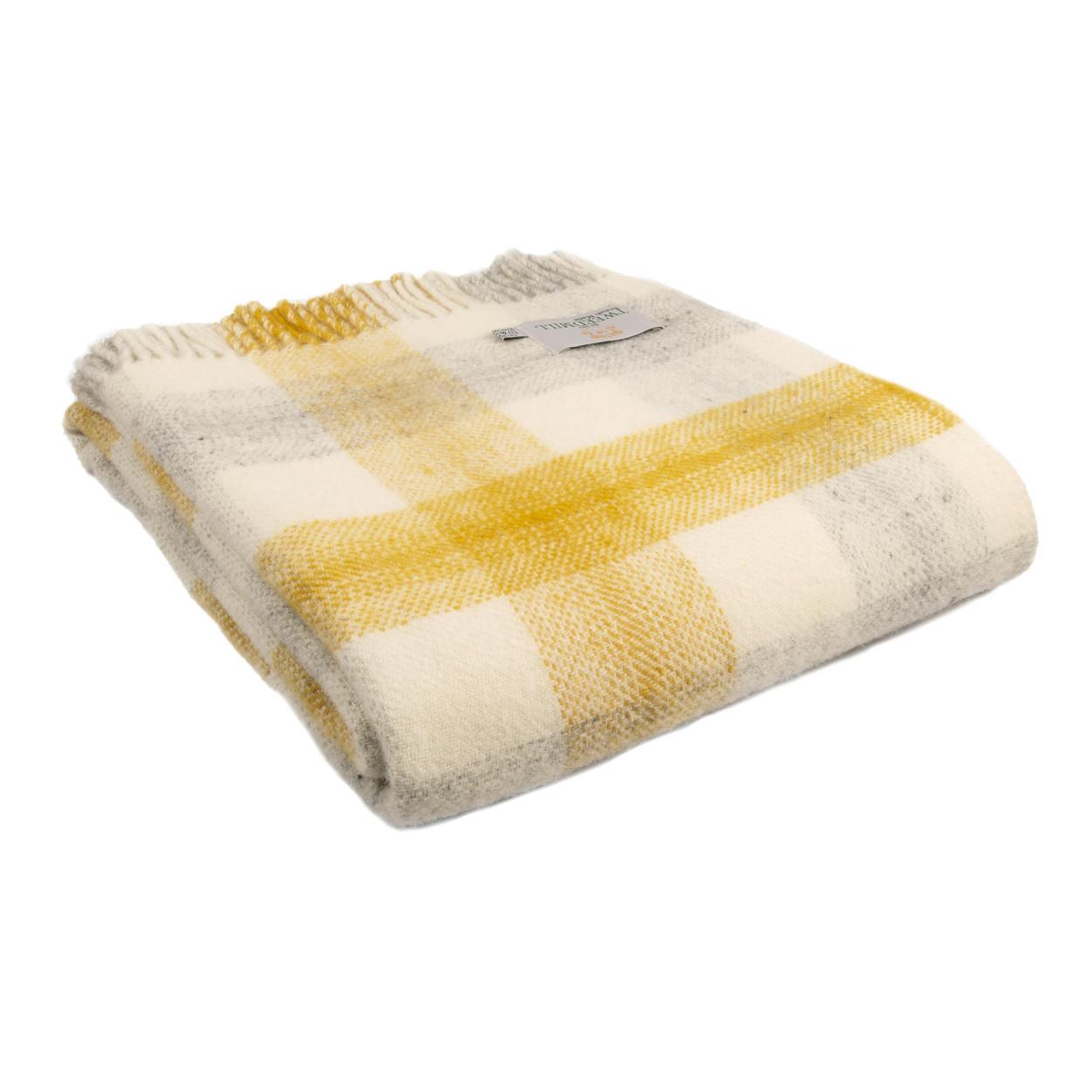 Tweedmill Meadow Check Wool Throw | The Scottish Company